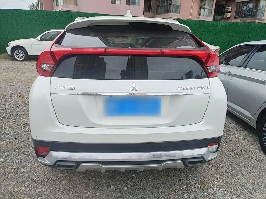 Mitsubishi Eclipse Cross — миниатюра 6