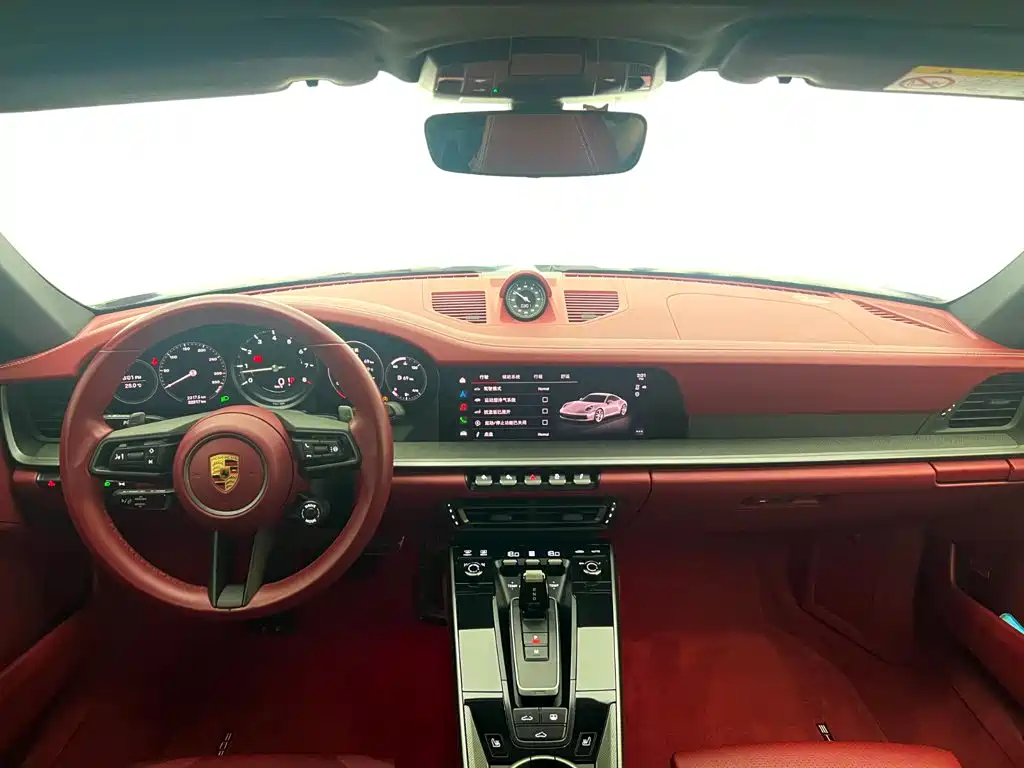 Porsche 911 2023 Carrera 3.0T