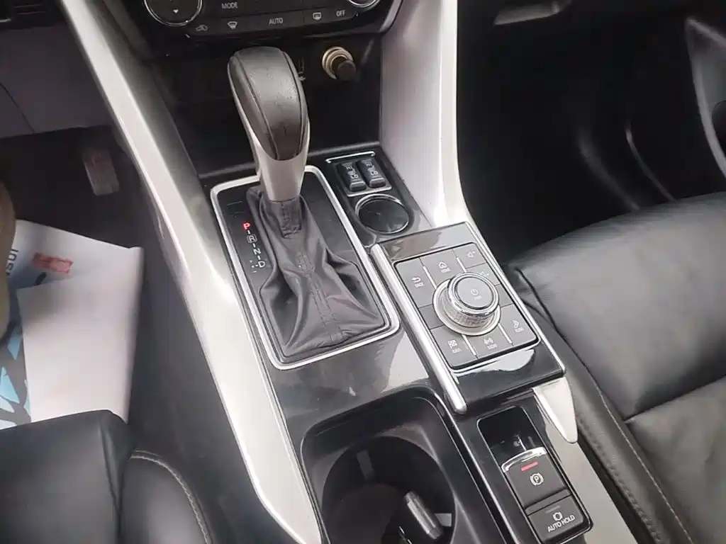 Mitsubishi Eclipse Cross — миниатюра 14