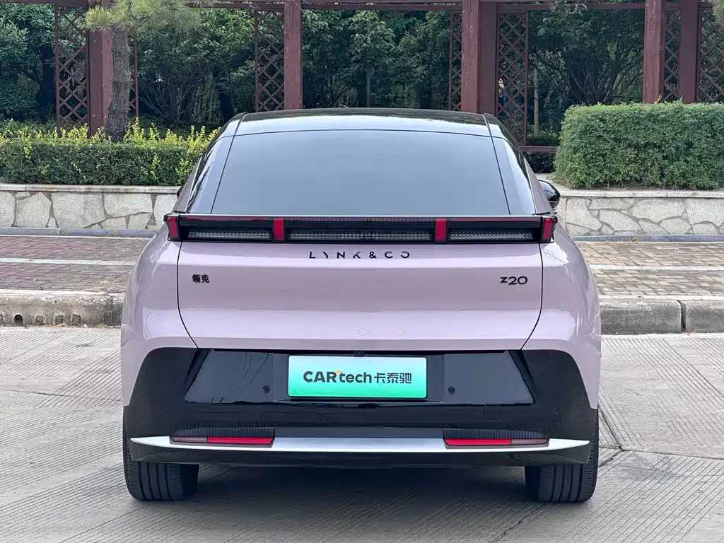 Lynk & Co Z20 — миниатюра 11