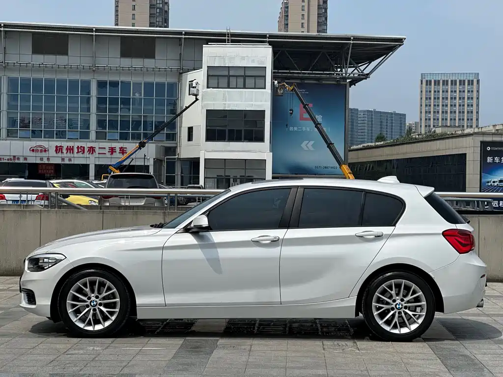 BMW 1 Series 1 2016 120i Lead