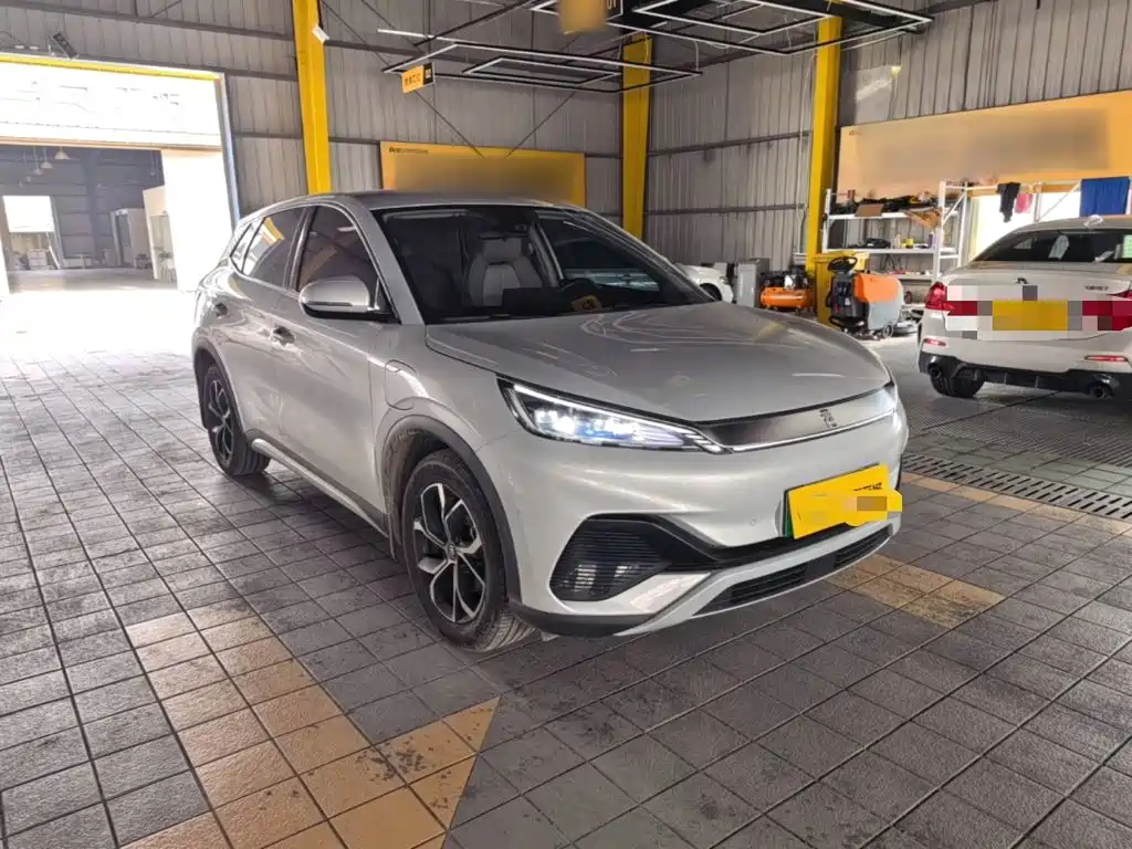 BYD Yuan Plus — миниатюра 4