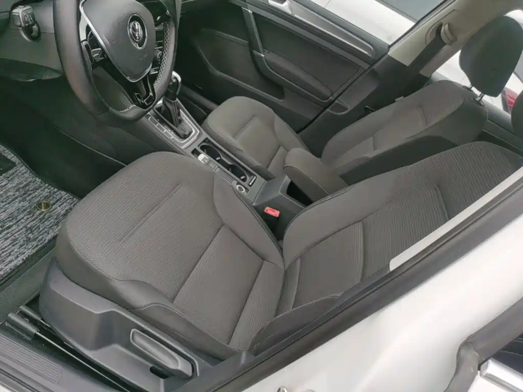 Volkswagen Golf — миниатюра 15