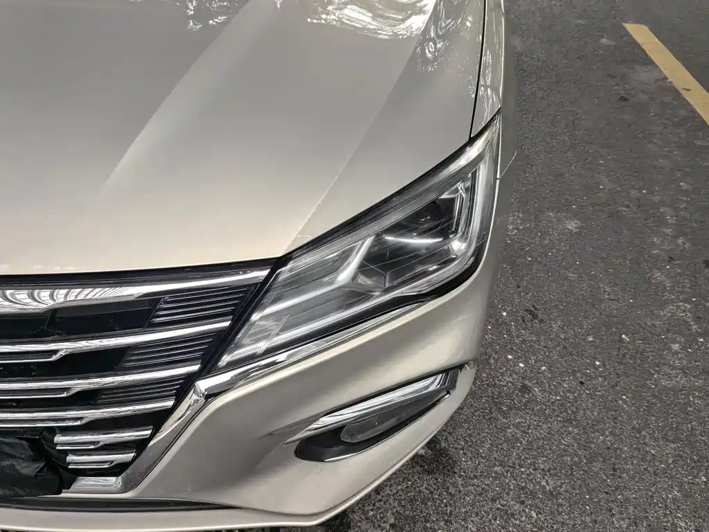 Roewe i5 1.5L Auto 4G Connected Leader Luxury Edition, фото 3