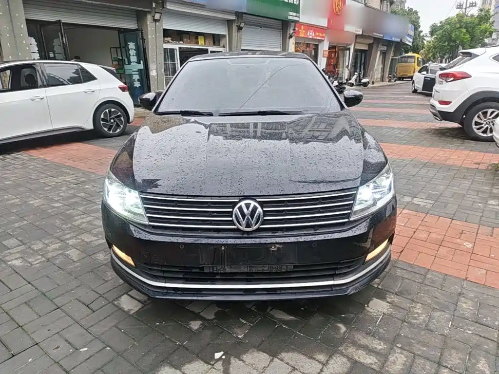 Volkswagen Lavida — миниатюра 3