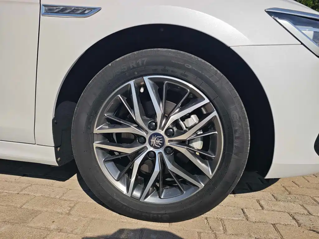 BYD Qin PLUS — миниатюра 15