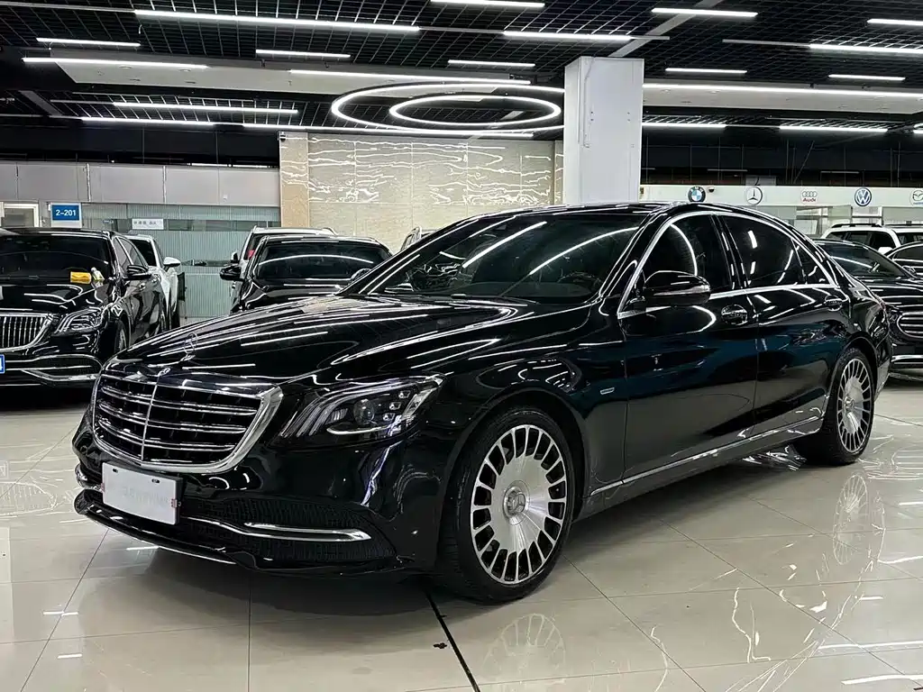 Mercedes-Benz S-Class 2020