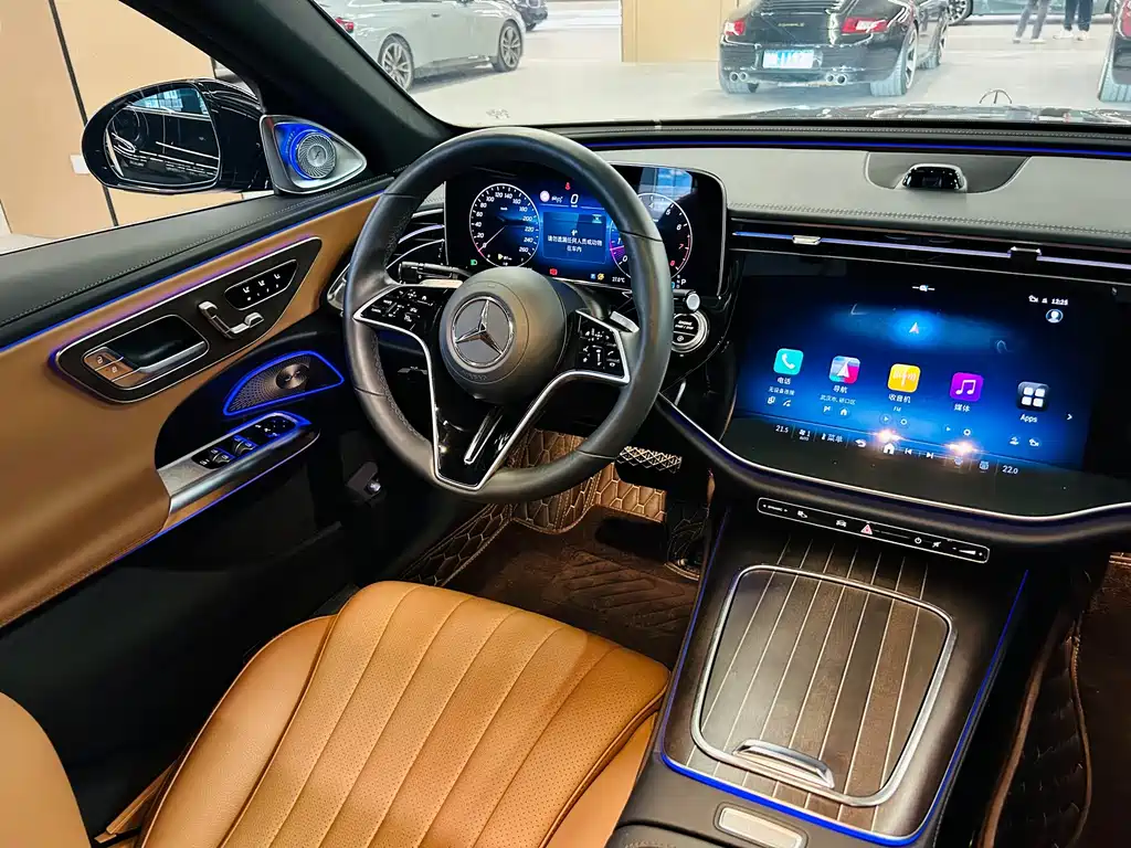 Mercedes-Benz E-Class — миниатюра 15