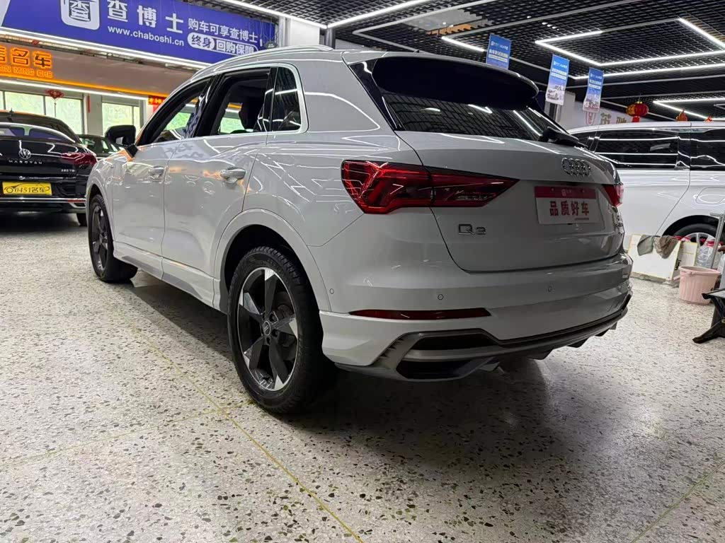 Audi Q3 1.4 л 2022 г. Белый, пробег 48000 км
