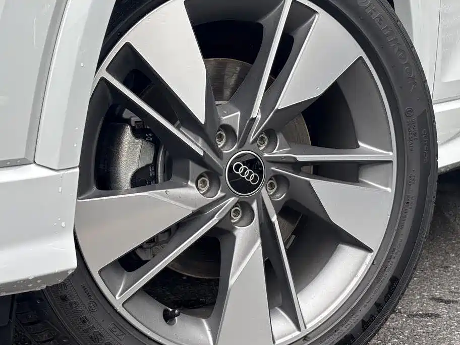 Audi Q2L — миниатюра 14
