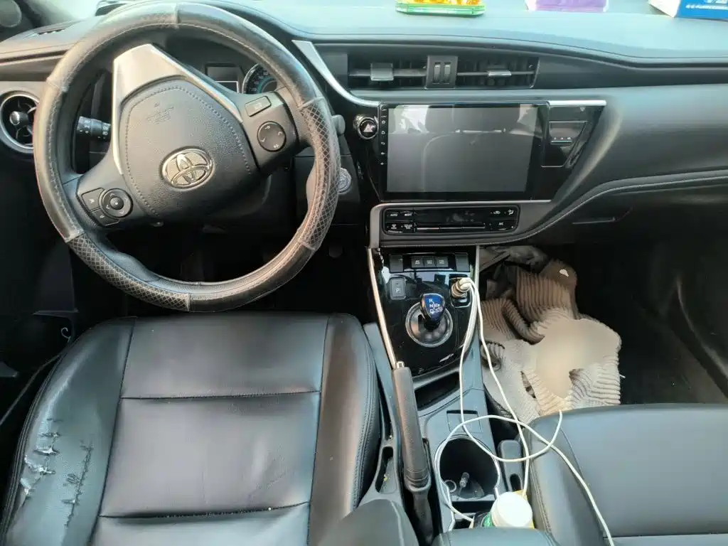 Toyota Corolla — миниатюра 5
