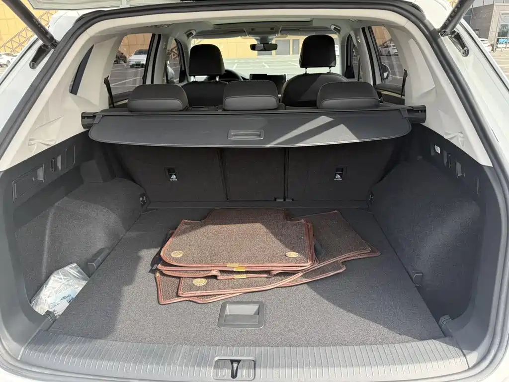 Volkswagen Tayron 2023 280TSI Luxury Plus