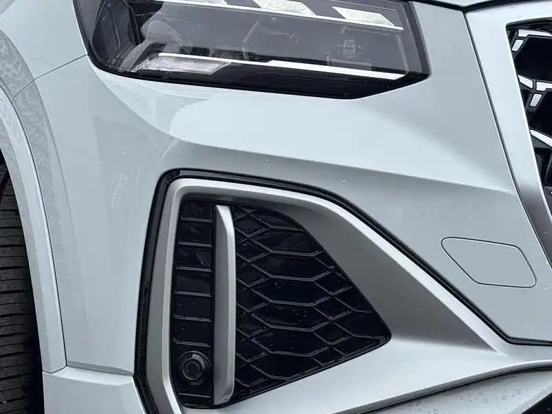 Audi Q2L — миниатюра 12