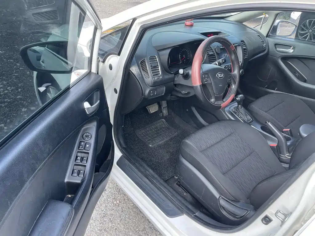 Kia K3 — миниатюра 7
