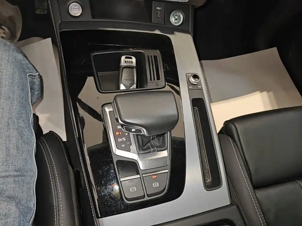 Audi Q5L — миниатюра 14