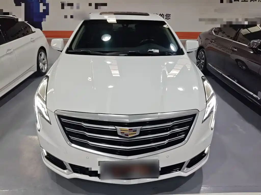 Cadillac XTS — миниатюра 4