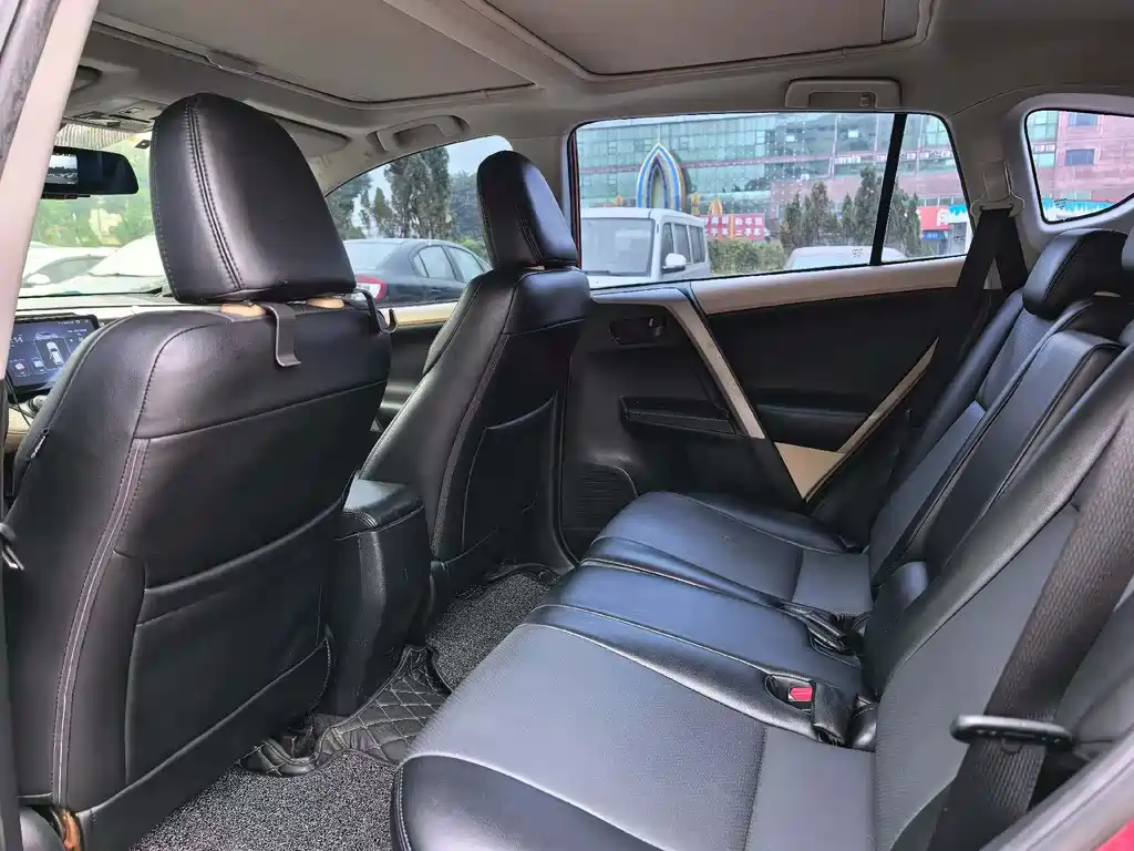 TOYOTA RAV4 RONGFANG