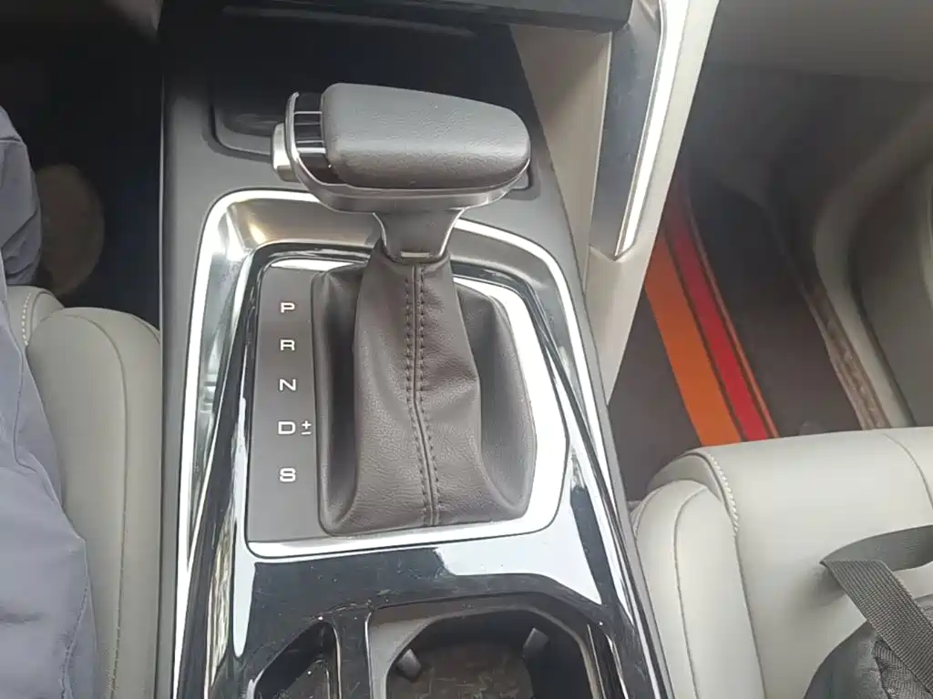 Baojun RS-5 — миниатюра 14
