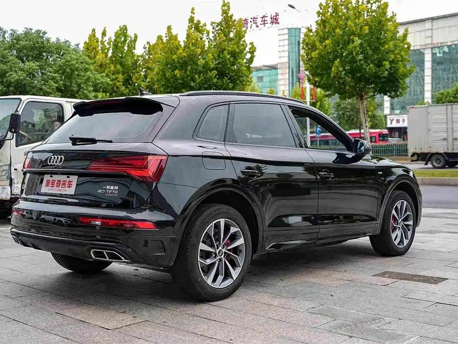 Audi Q5L — миниатюра 15
