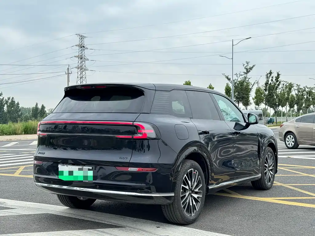 Changan Q07 2025 215 Flagship