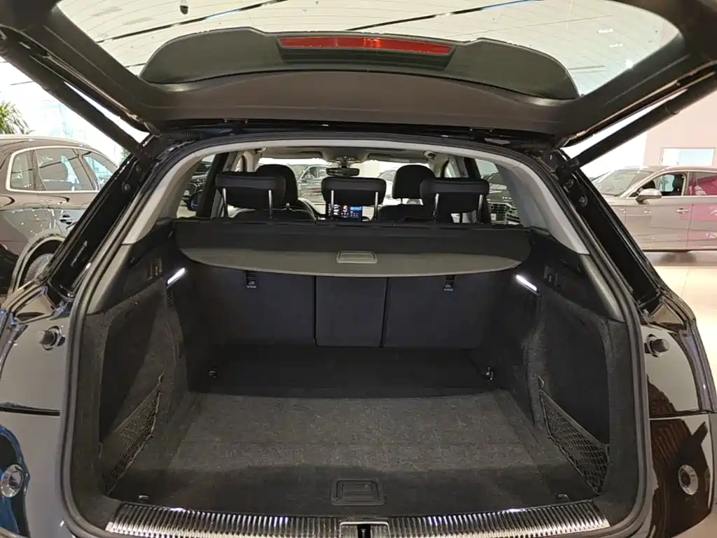 Audi Q5L — миниатюра 19