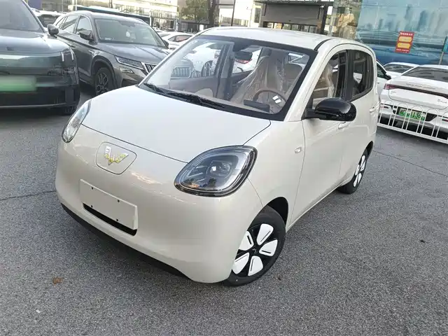 WULING AUTOMOBILE HONGGUANG MINIEV 2025