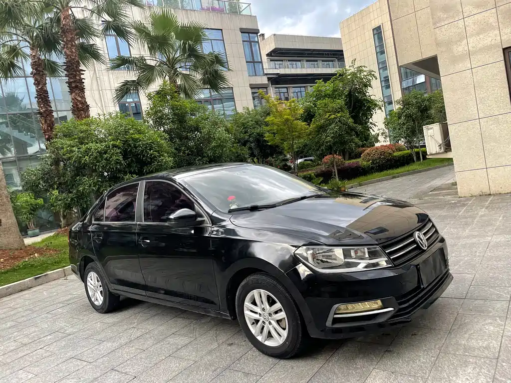 Volkswagen Santana — миниатюра 3