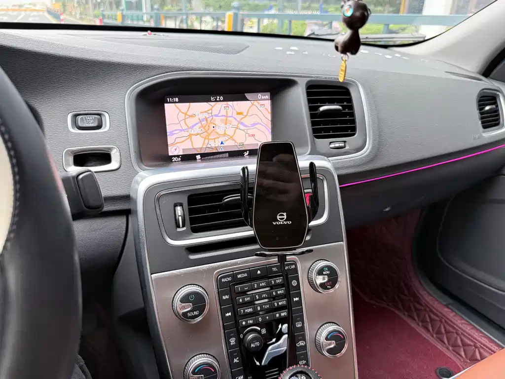Volvo S60 — миниатюра 12