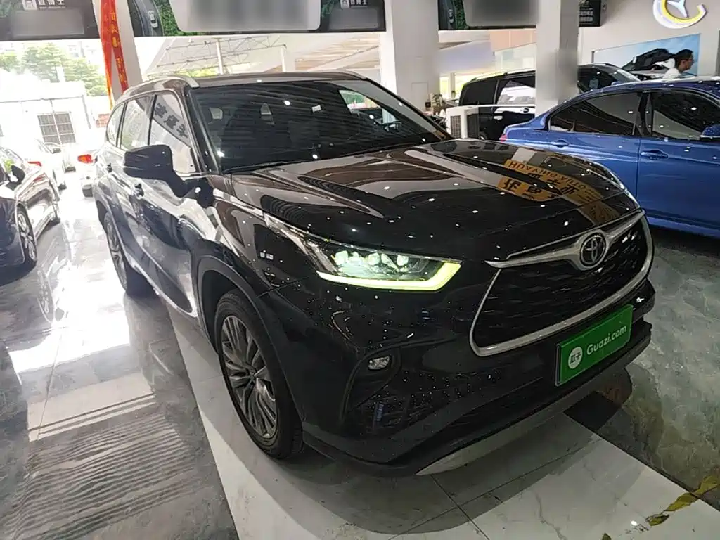 Toyota Highlander — миниатюра 4