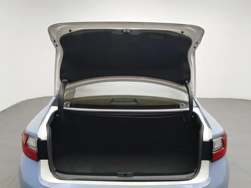 Lexus ES — миниатюра 16