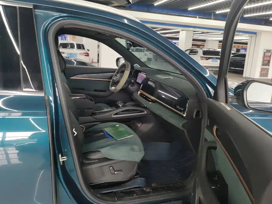 Geely Xingyue L — миниатюра 8