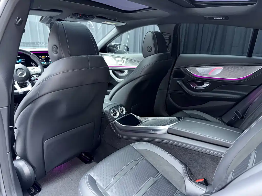 MERCEDES-BENZ AMG GT