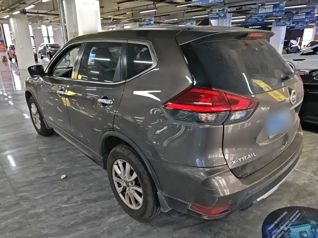 Nissan X-Trail — миниатюра 5