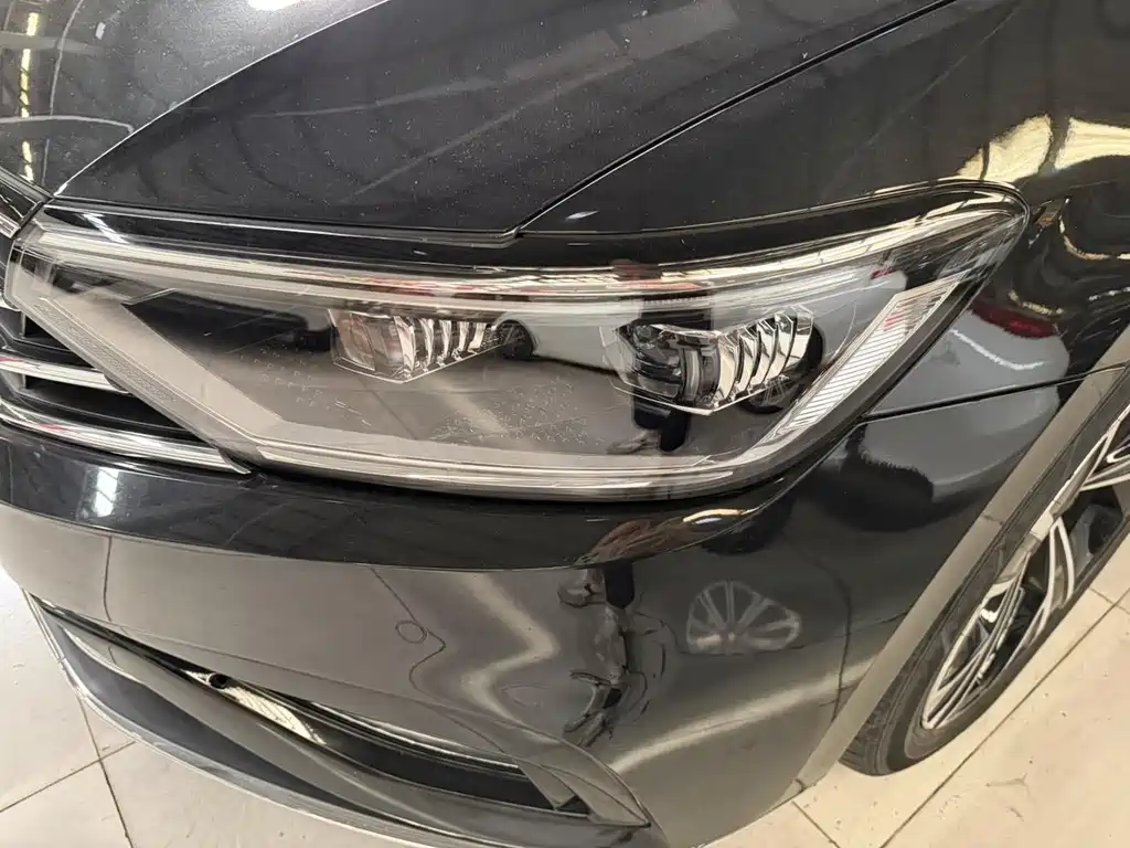 Volkswagen Magotan — миниатюра 5