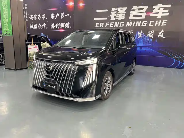 GAC Trumpchi 传祺M8