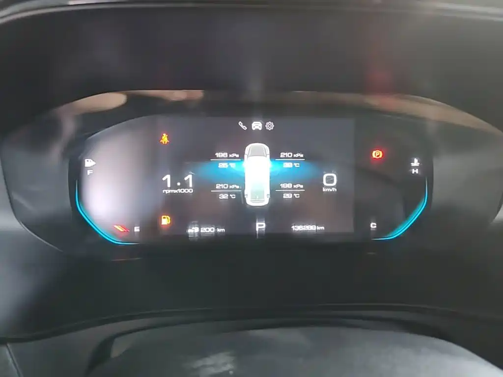 Wuling Victory — миниатюра 12