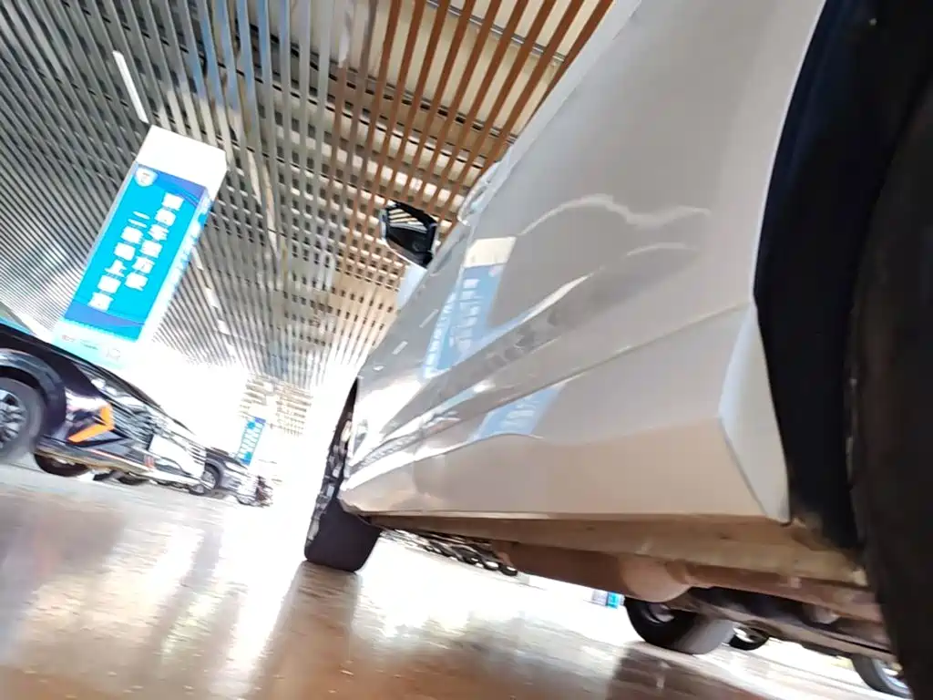 Wuling Victory — миниатюра 22