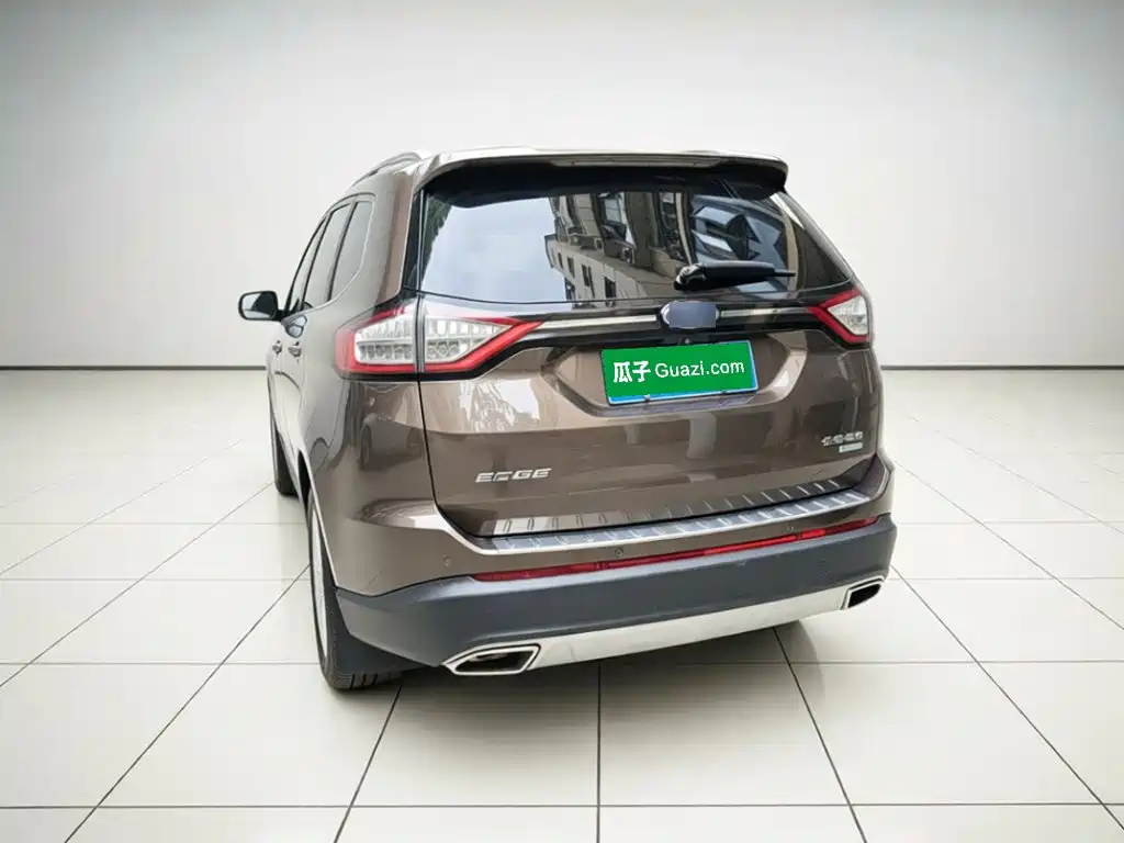 Ford Edge — миниатюра 4