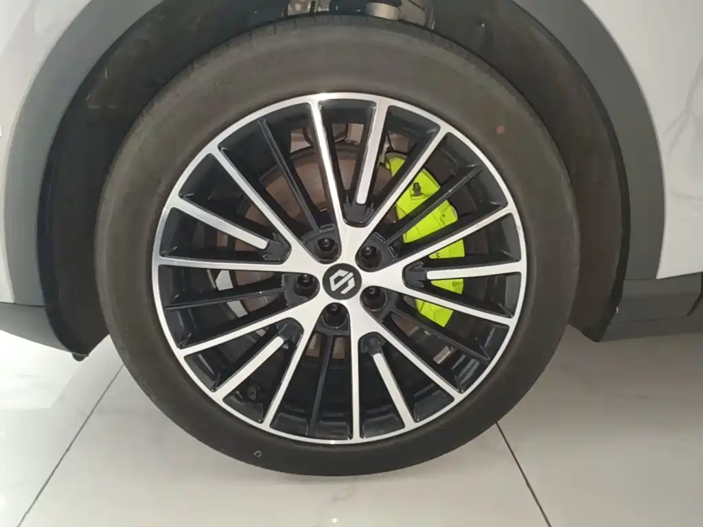 Leapmotor Leapmotor C11 — миниатюра 23