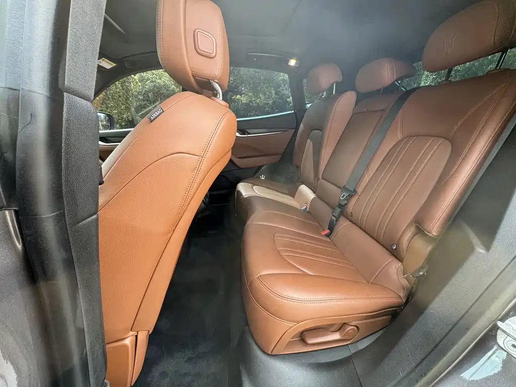 Maserati Levante — миниатюра 10