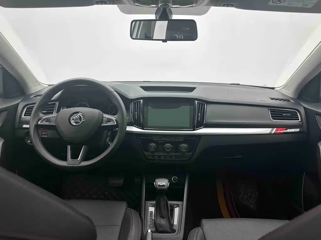 Skoda Kamiq — миниатюра 15