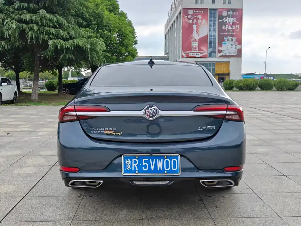 Buick LaCrosse — миниатюра 8