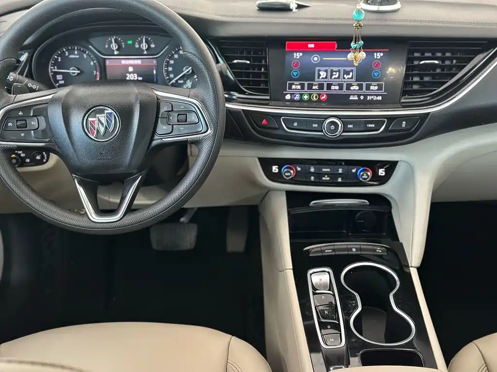 Buick Regal — миниатюра 8