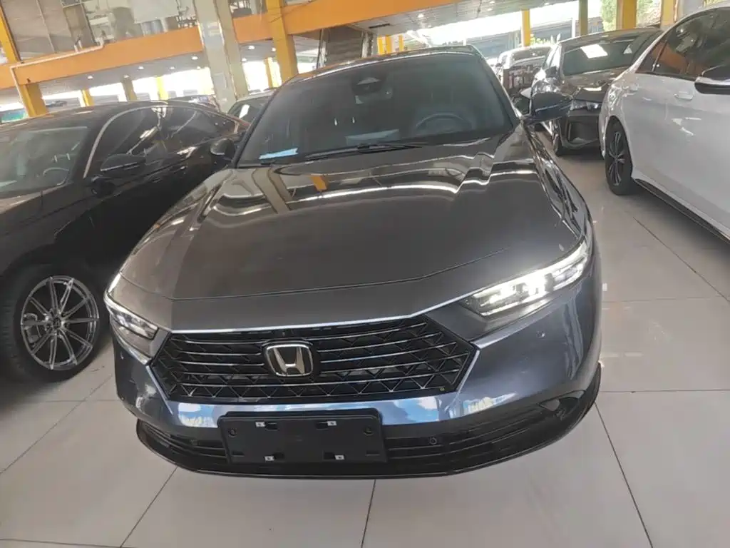 Honda Accord — миниатюра 3