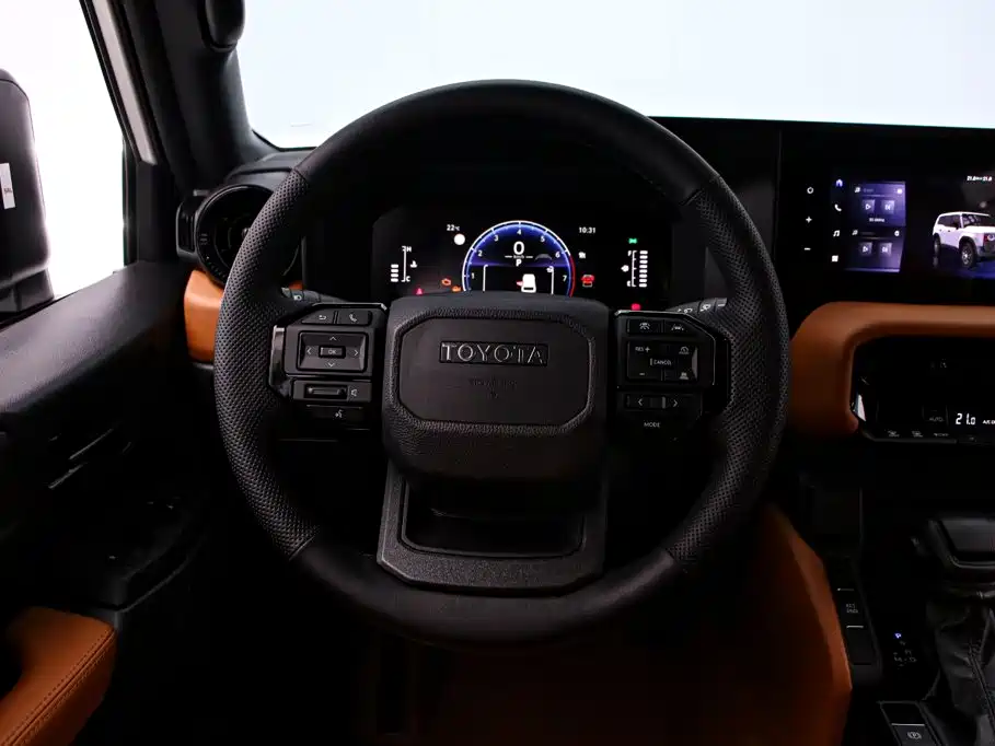 Toyota Prado — миниатюра 7