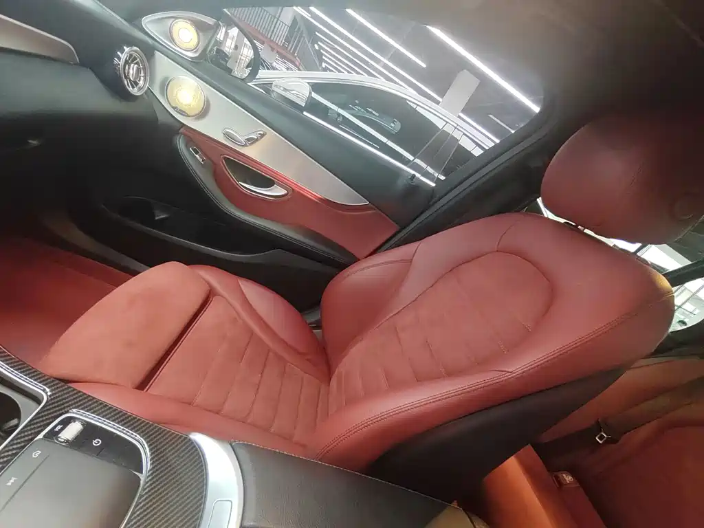 Mercedes-Benz C-Class — миниатюра 8