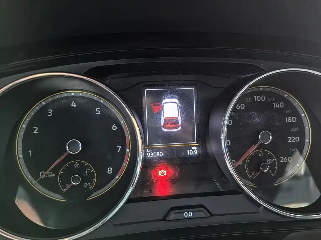 Volkswagen Tiguan L — миниатюра 12