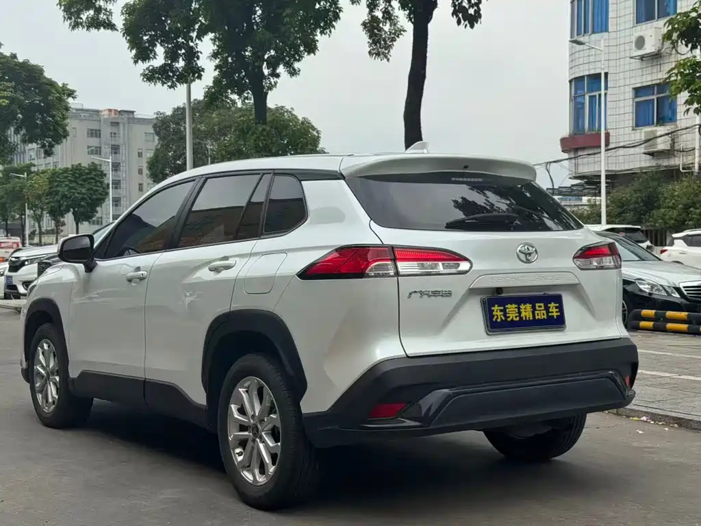 Toyota Frontlander — миниатюра 13
