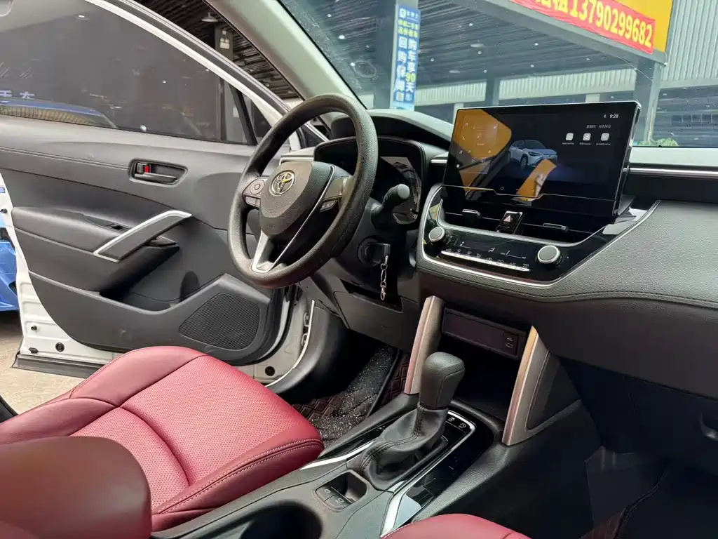 Toyota Frontlander — миниатюра 10