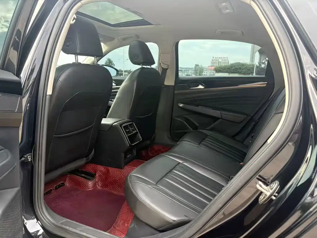 Volkswagen Passat — миниатюра 5